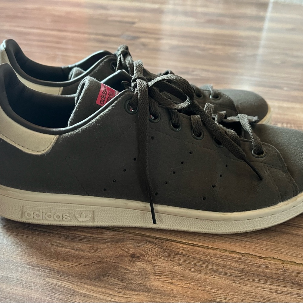 Adidas Stan Smith Women's Charcoal and White Sneakers